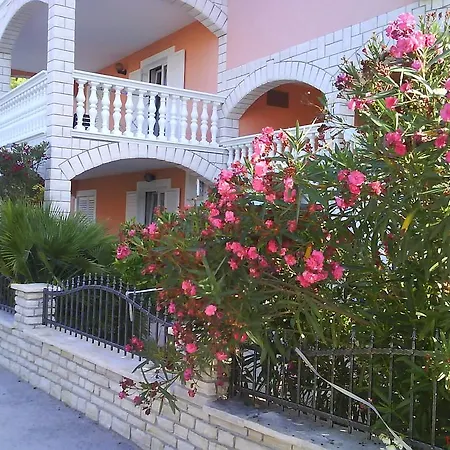 Appartamento Tonimir *