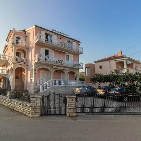 Tonimir Apartmán Vodice