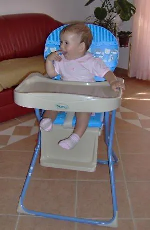 Tonimir アパート *